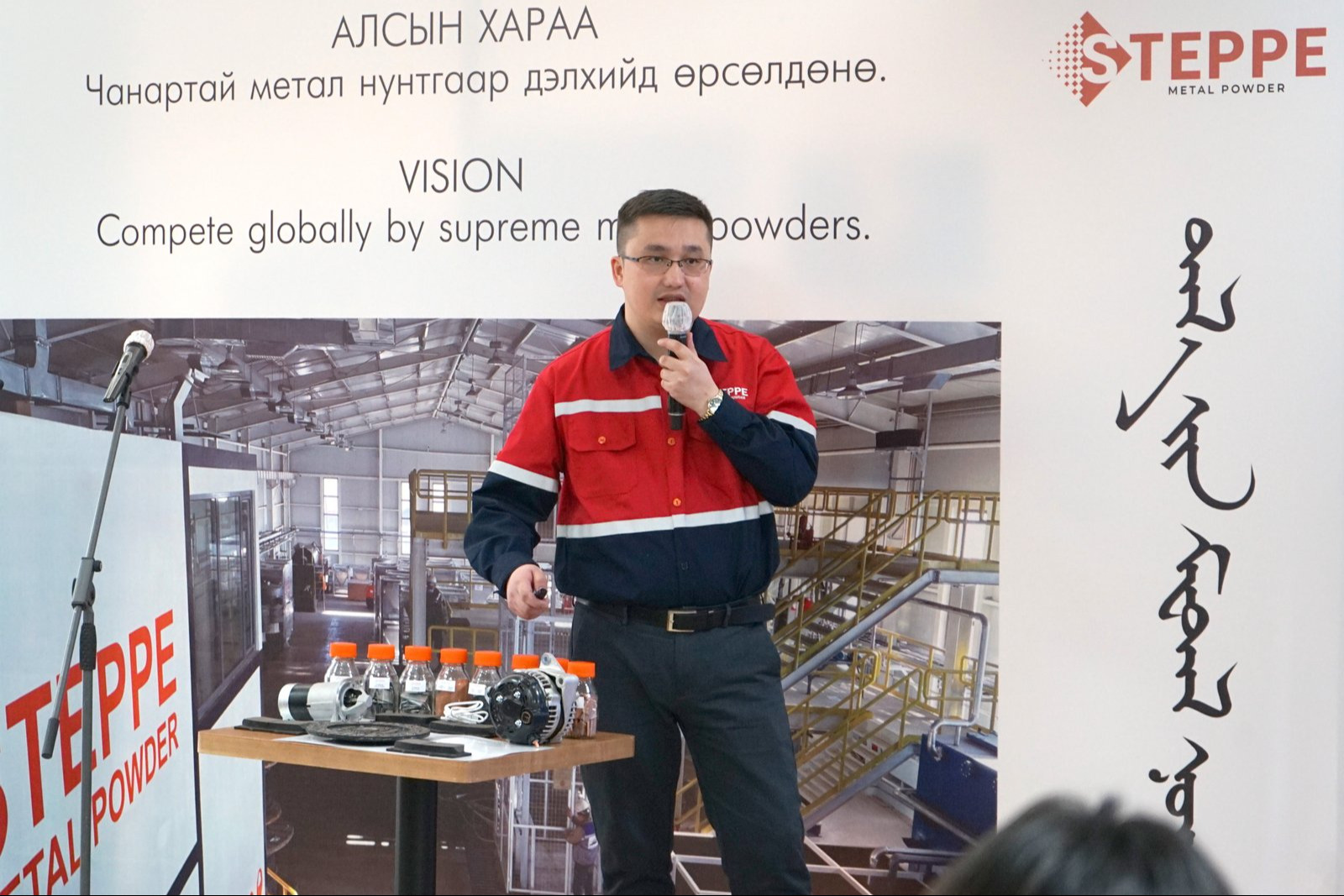 Б.Асхар: Нунтаг зэсийн экспорт амжилттай эхэлсэн ч төрийн байгууллагуудын ойлголт бага байгаа нь хугацаа алдуулж байна